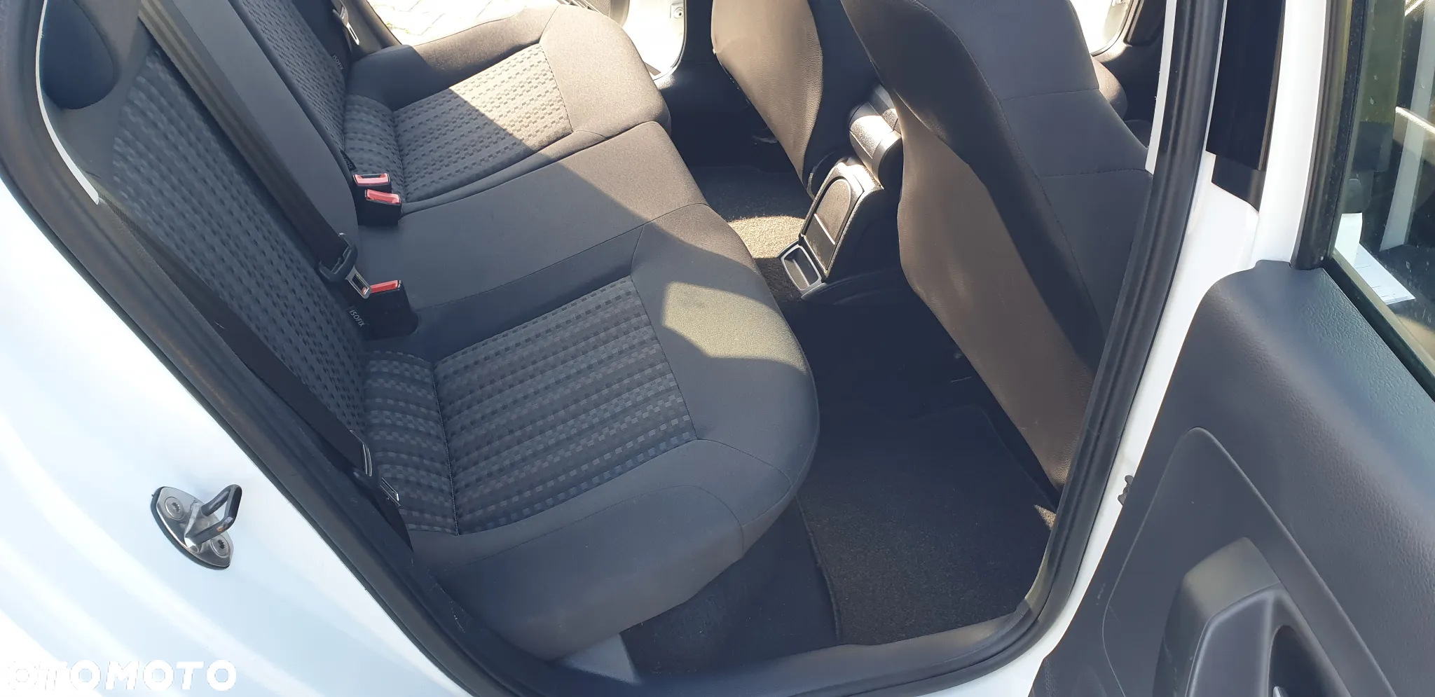 Volkswagen Polo 1.0 Lounge - 22