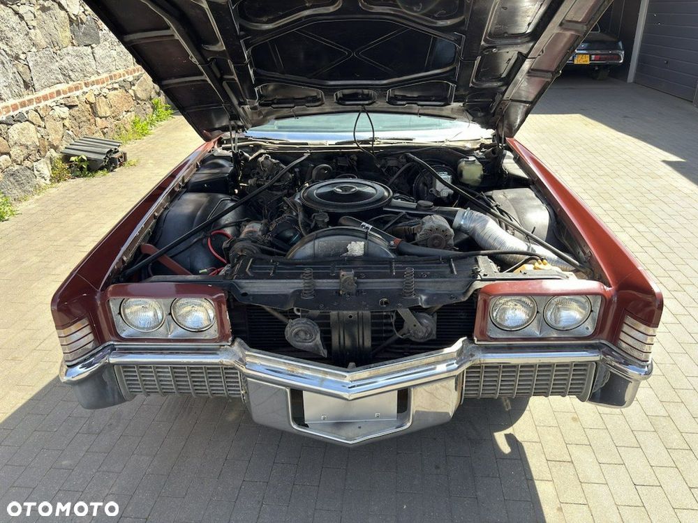 Oldsmobile Toronado - 36