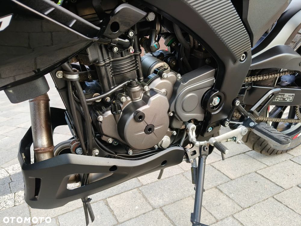 Aprilia Tuono - 14