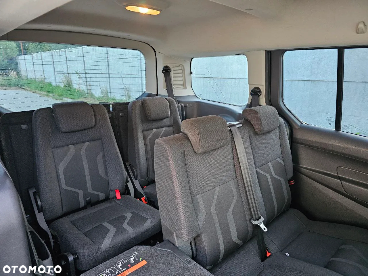 Ford Tourneo Connect - 17