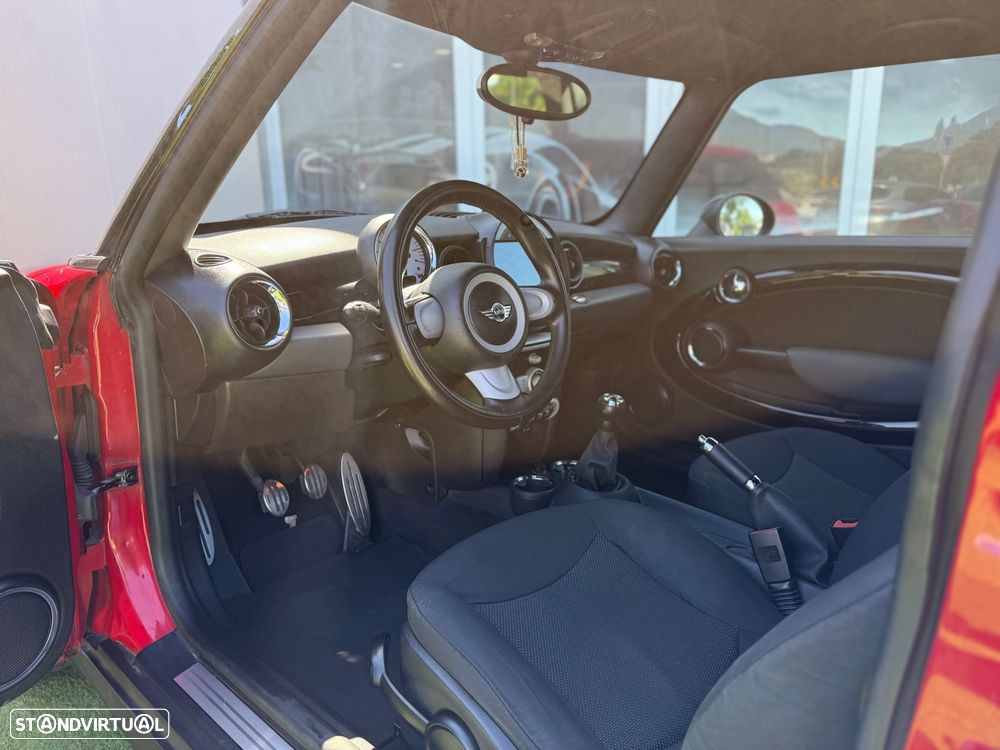 MINI 3 Portas One 1.4 - 11