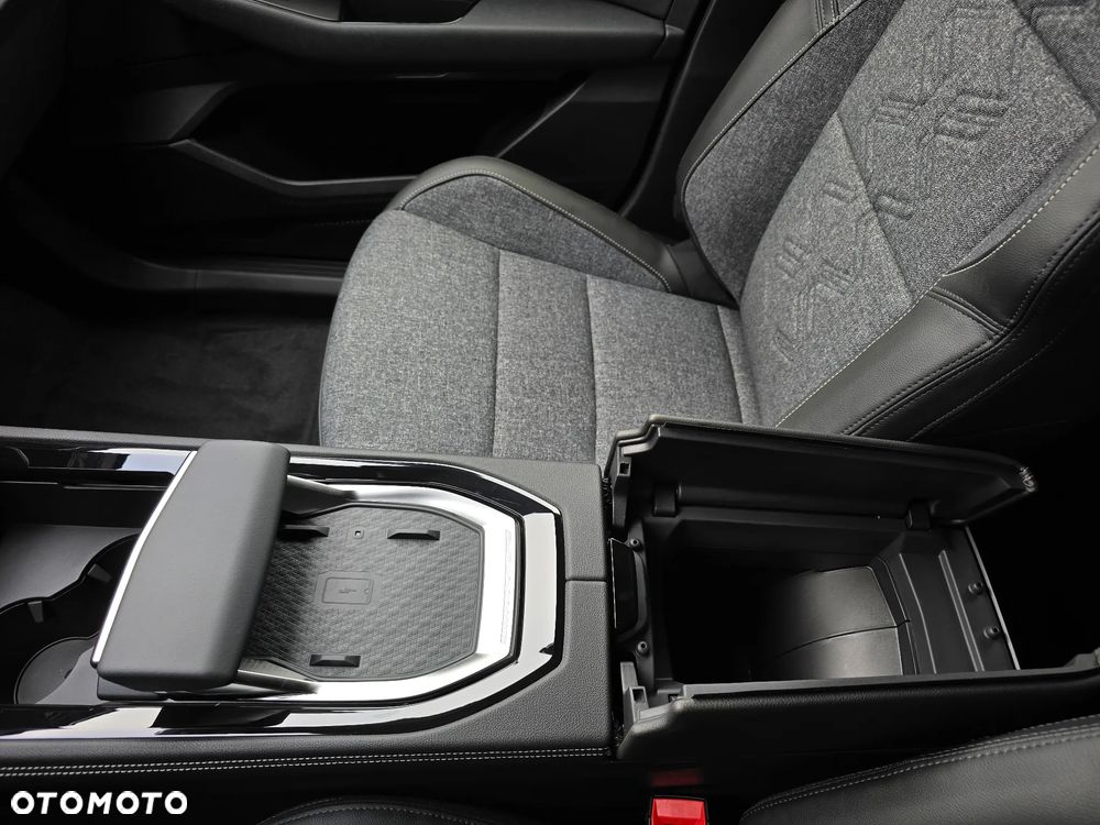 Renault Rafale 1.2 E-Tech Full Hybrid 200 Techno MMT - 30