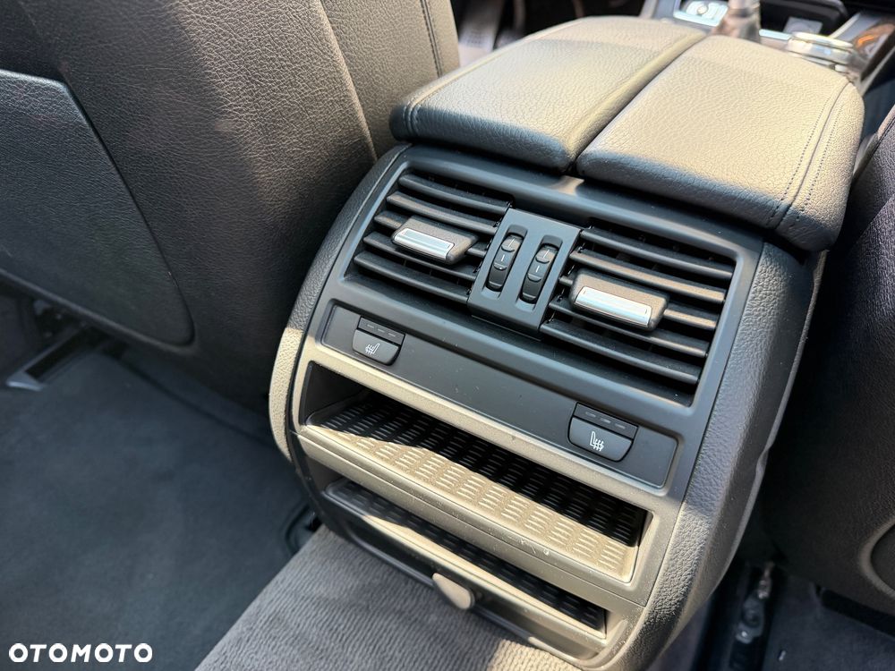 BMW Seria 5 - 17