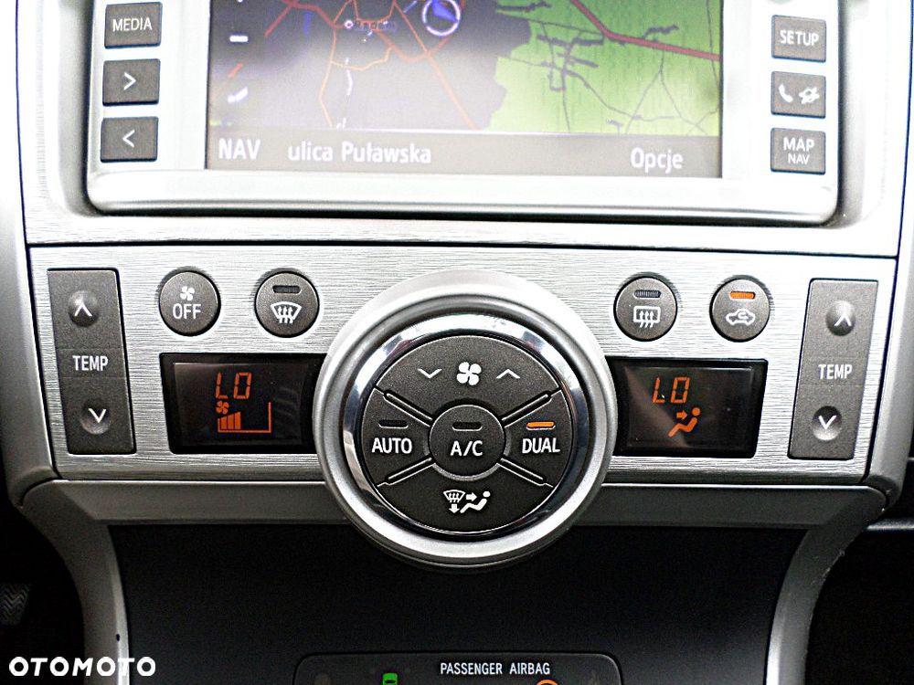 Toyota Verso 1.8 5-Sitzer Executive - 16
