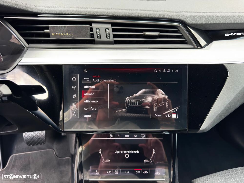 Audi e-tron Sportback 55 quattro S line - 26