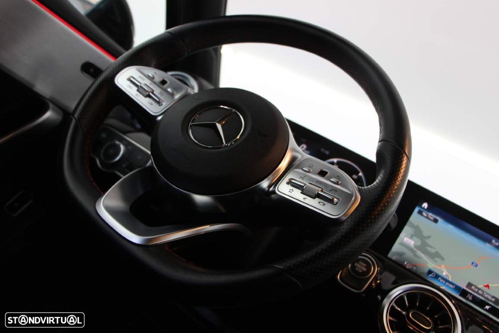 Mercedes-Benz A 250 e AMG Line - 15