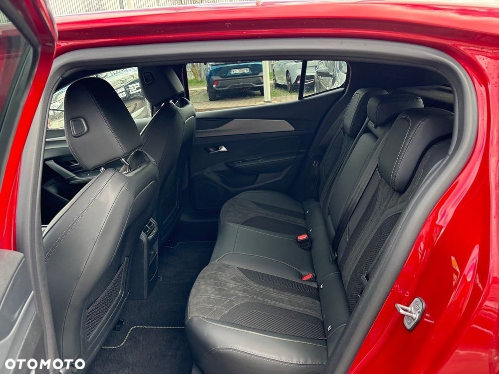 Peugeot 408 1.2 PureTech GT S&S EAT8 - 10