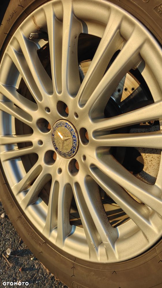 Mercedes-Benz Klasa E 200 CGI BlueEFFICIENCY Automatik Elegance - 14