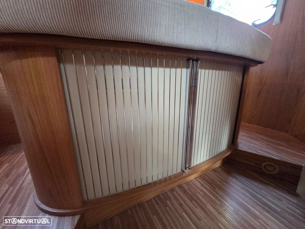 Burstner Aviano 725i cama central - 37