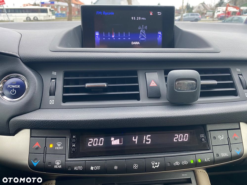 Lexus CT 200h Elegance - 18