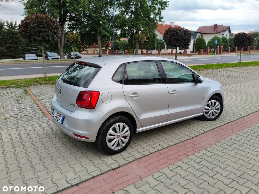 Volkswagen Polo 1.4 TDI Blue Motion Technology DSG beats - 14