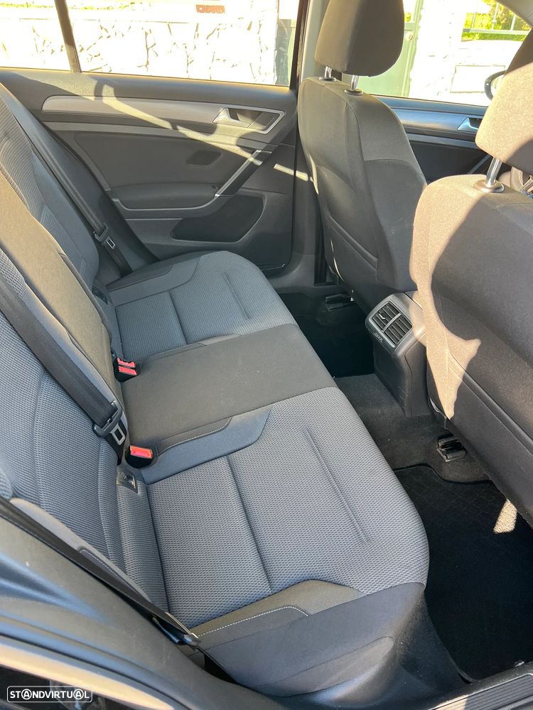 VW Golf 1.6 TDi GPS Edition - 6