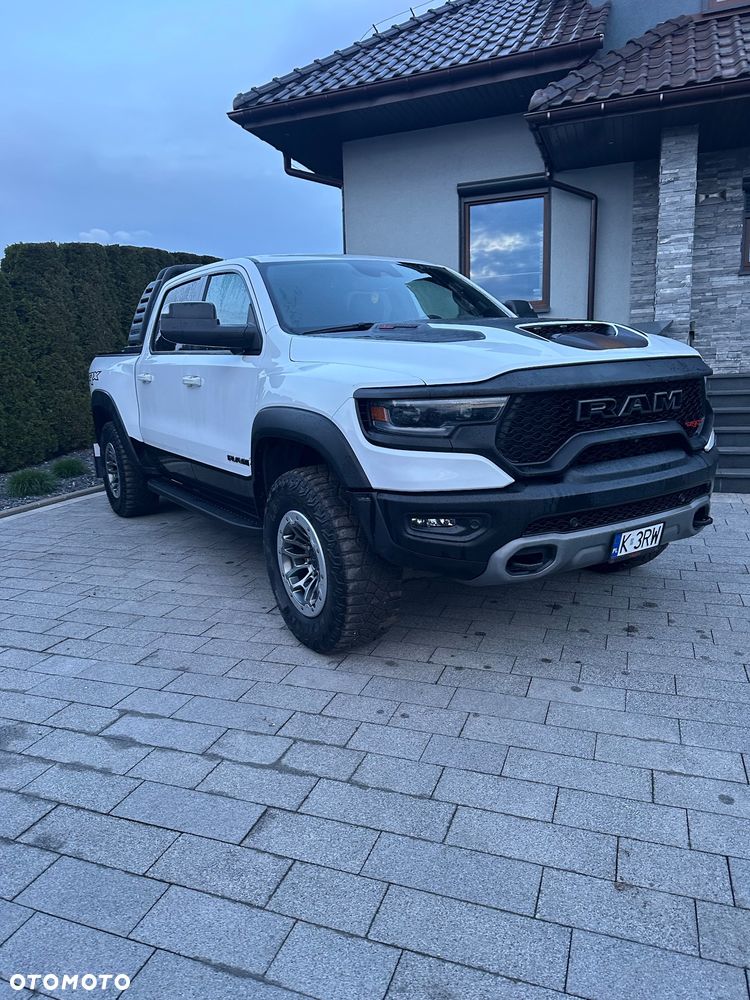 RAM 1500 TRX - 24