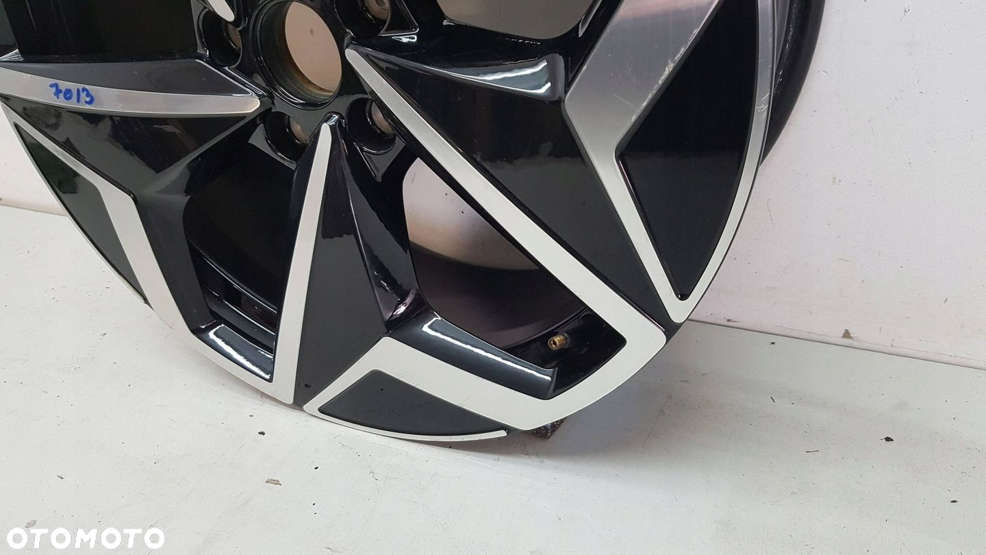VW ID.3 10A FELGA ALIMINIOWA 7.5 X 19 ET50 5X112 - 5