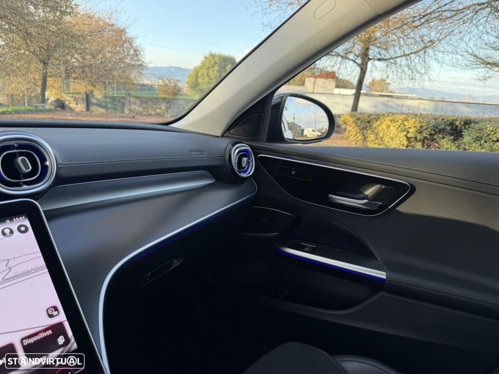 Mercedes-Benz C 300 e T 9G-TRONIC AMG Line Advanced - 23