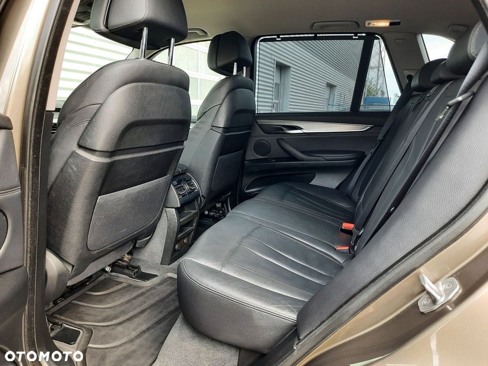 BMW X5 xDrive25d - 15