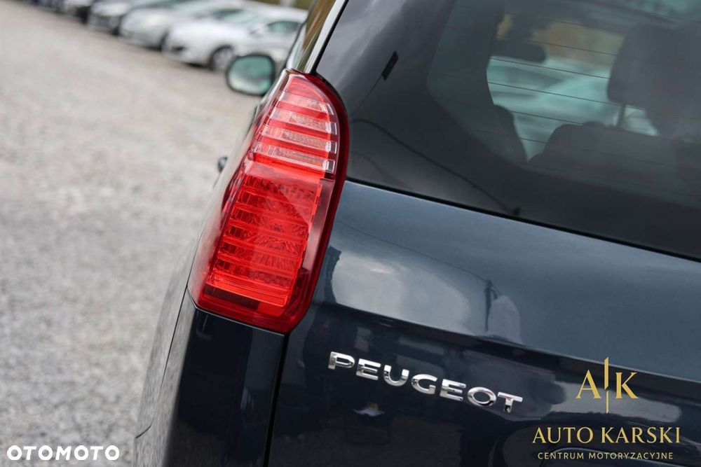 Peugeot 5008 - 14