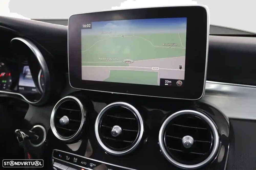 Mercedes-Benz C 200 - 13