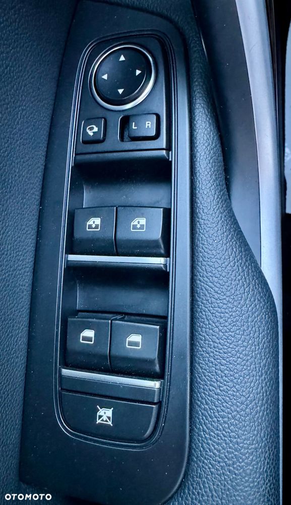 Kia ProCeed 1.4 T-GDI GT Line DCT - 30