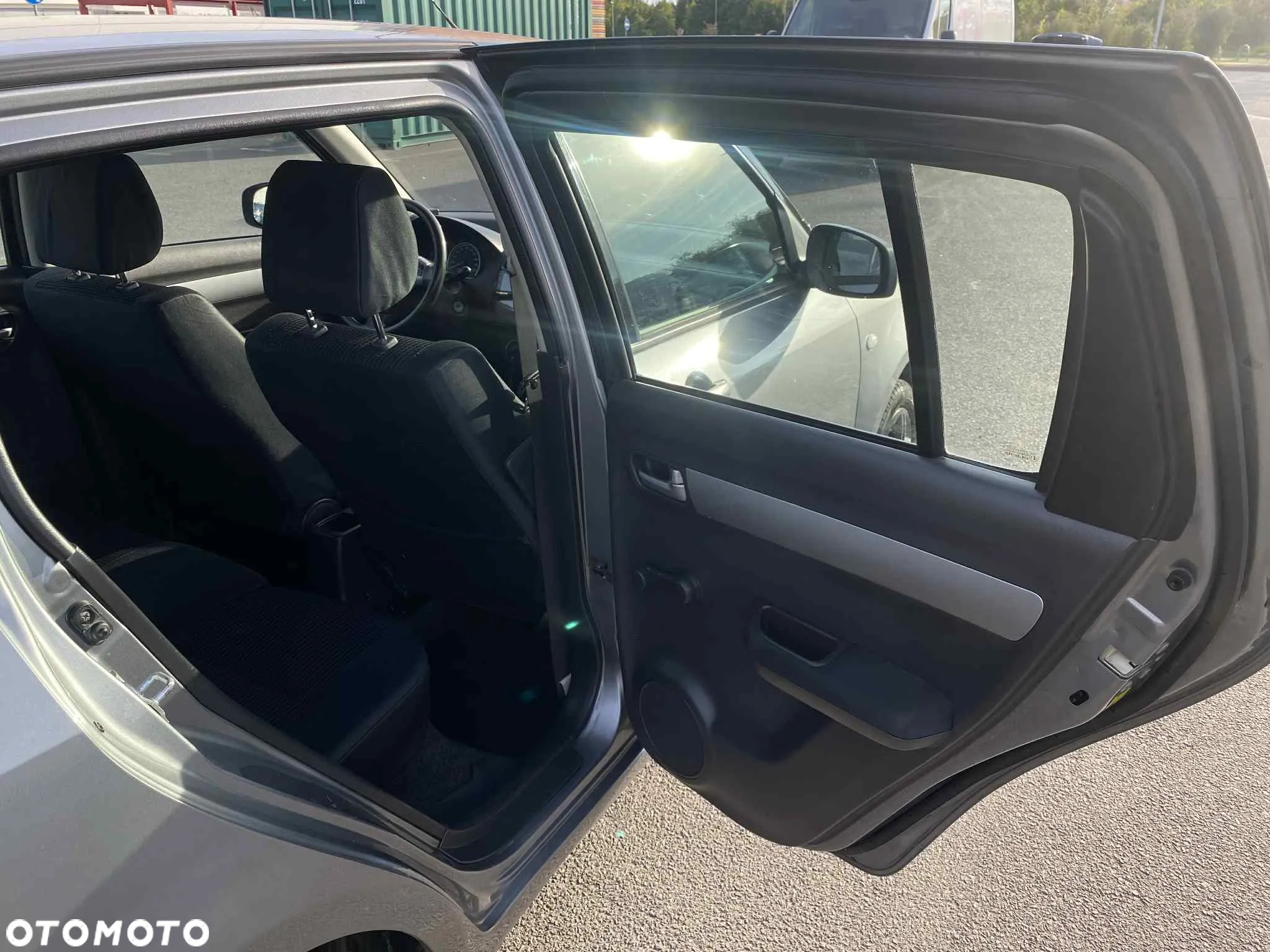 Suzuki Swift 1.3 GLX / Comfort - 12