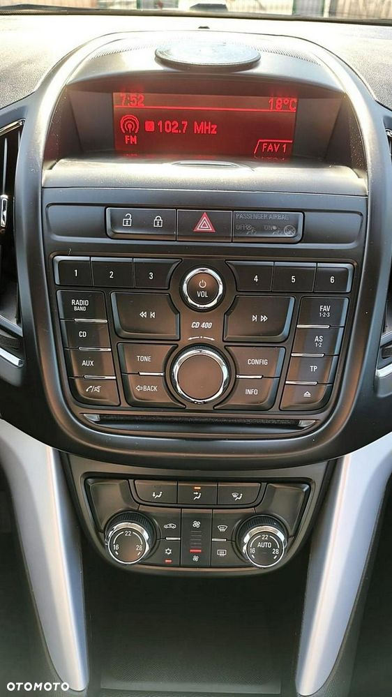 Opel Zafira - 18