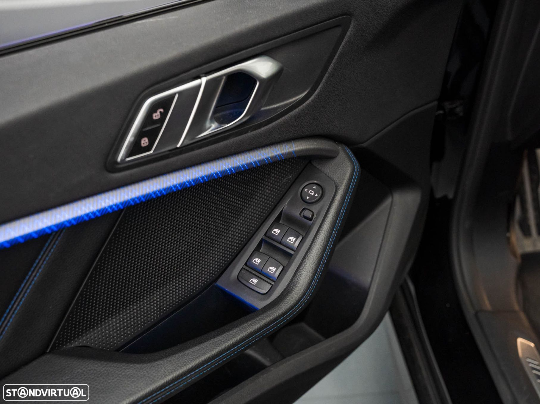 BMW 118 i Pack Desportivo M Auto - 17