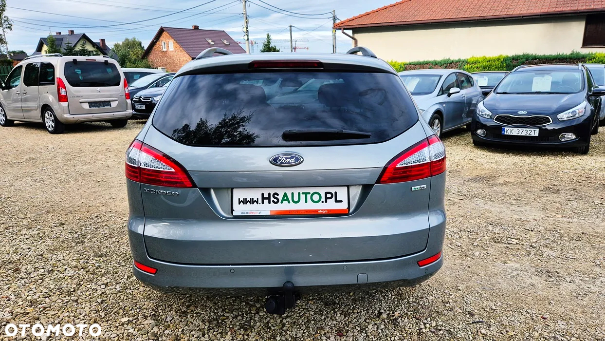 Ford Mondeo - 16