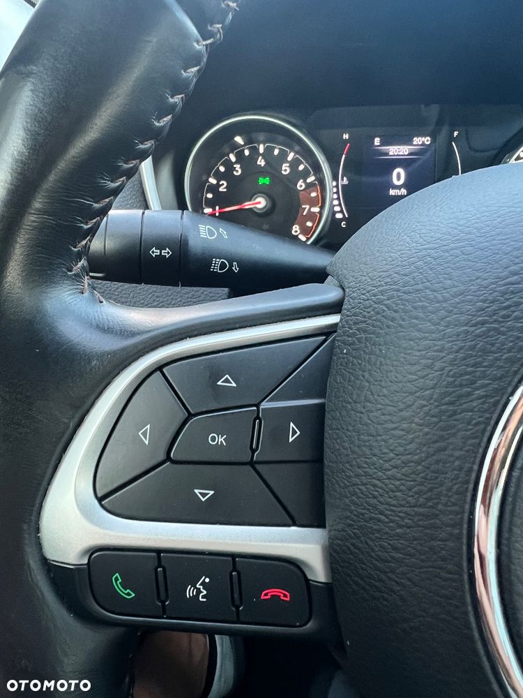 Jeep Compass - 17