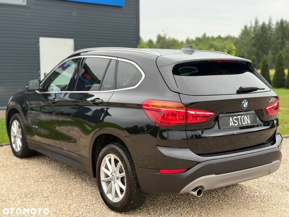BMW X1 sDrive18d Advantage - 11