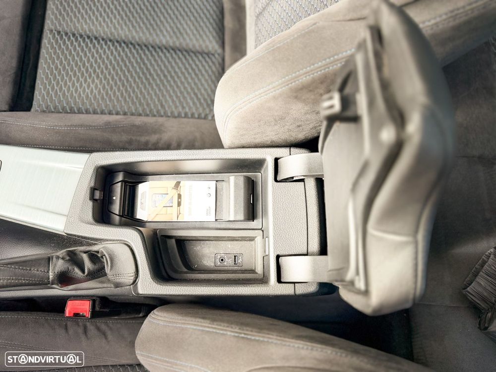 BMW 320 d Touring Auto Pack M - 38