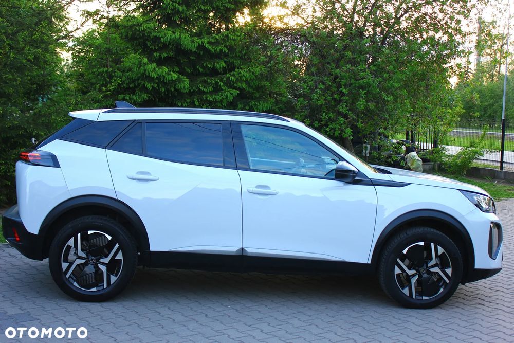 Peugeot 2008 1.5 BlueHDi Allure S&S EAT8 - 22