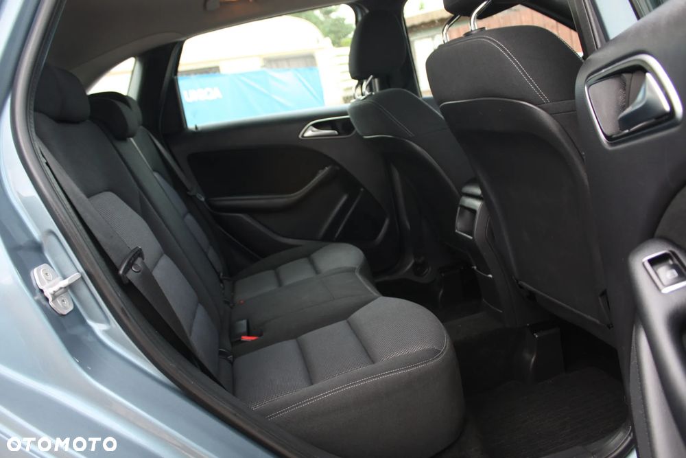 Mercedes-Benz Klasa B 200 (BlueEFFICIENCY) 7G-DCT - 31