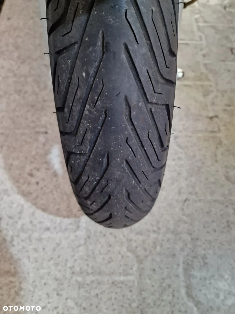 Piaggio Beverly - 10