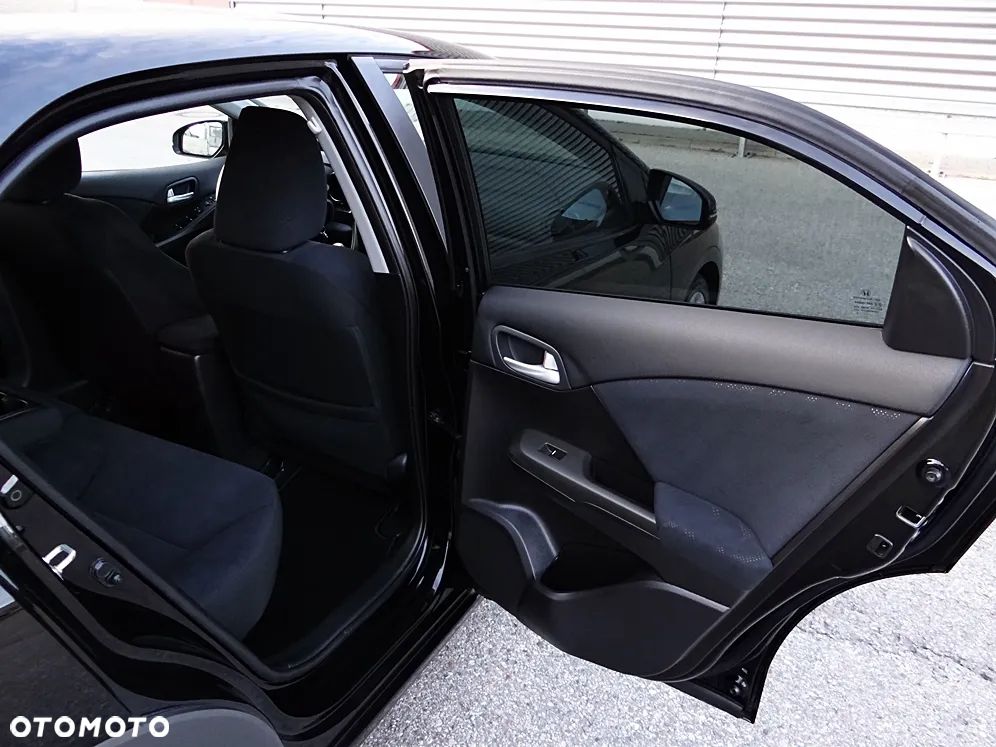 Honda Civic 1.8 Executive - 39