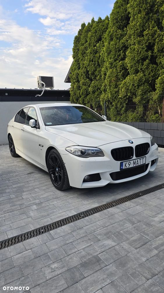 BMW Seria 5 525d xDrive - 6