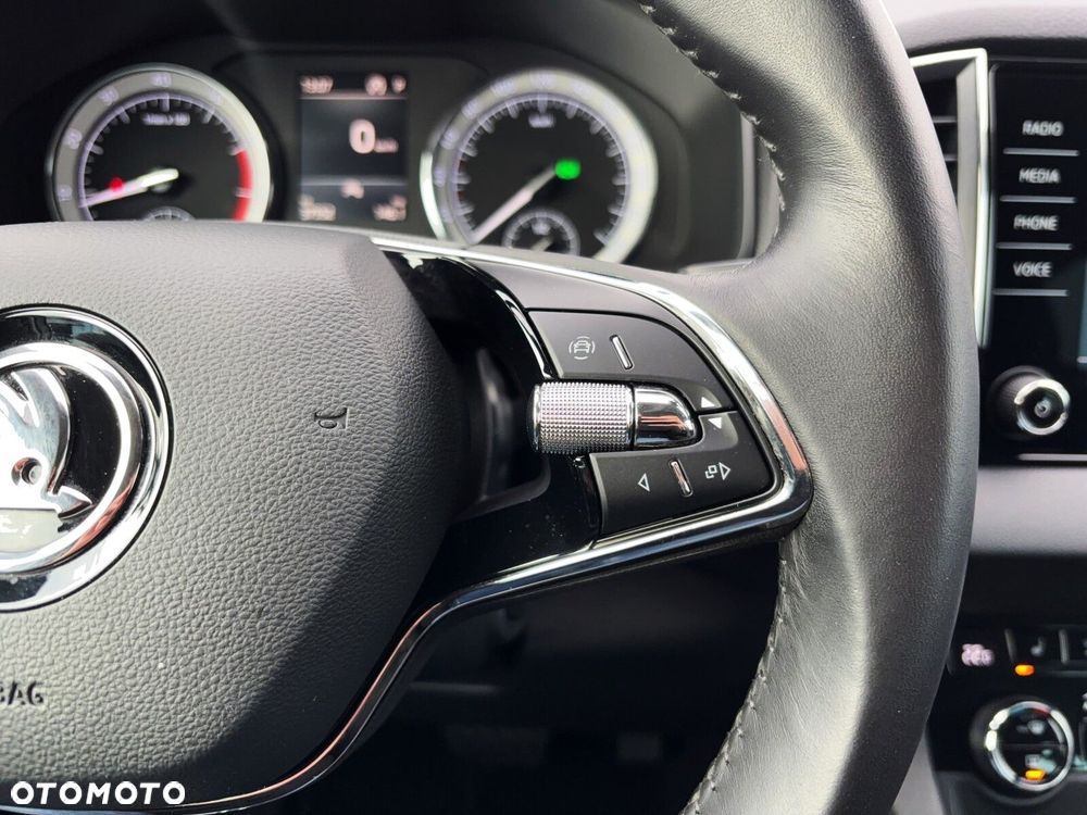 Skoda Karoq 1.5 TSI ACT Style DSG - 20