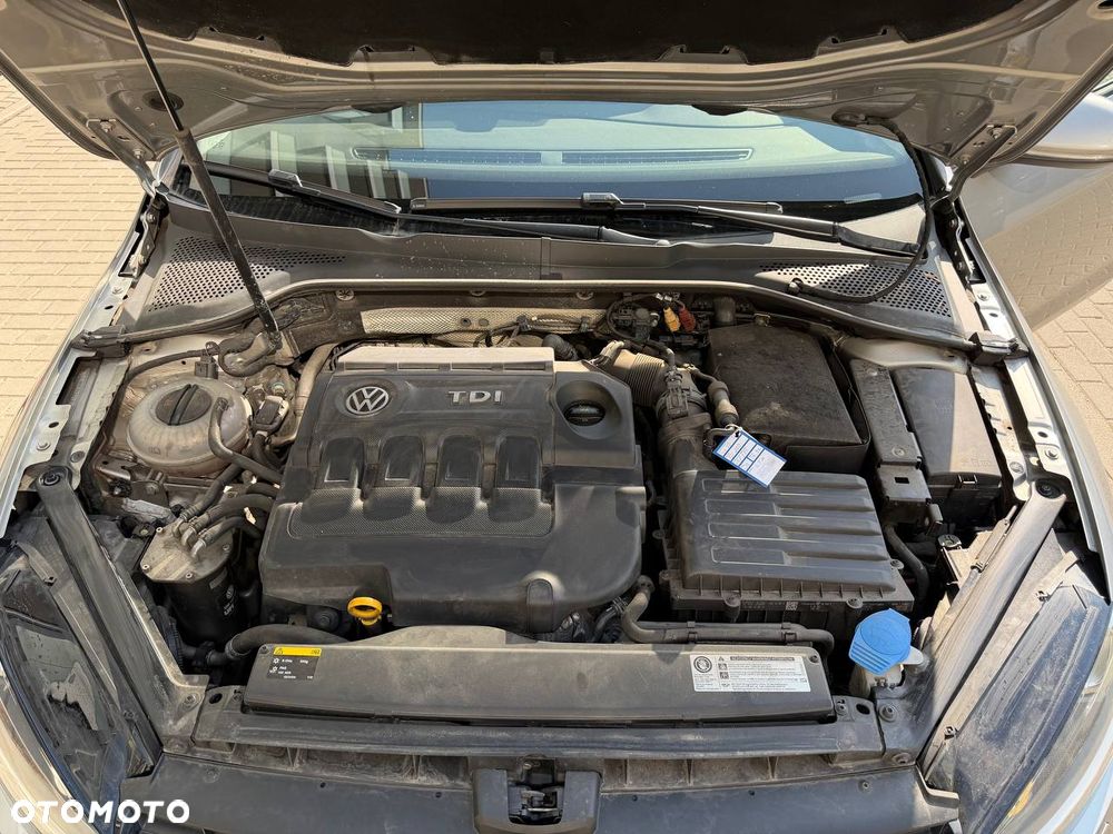 Volkswagen Golf 1.6 TDI BMT Trendline - 16