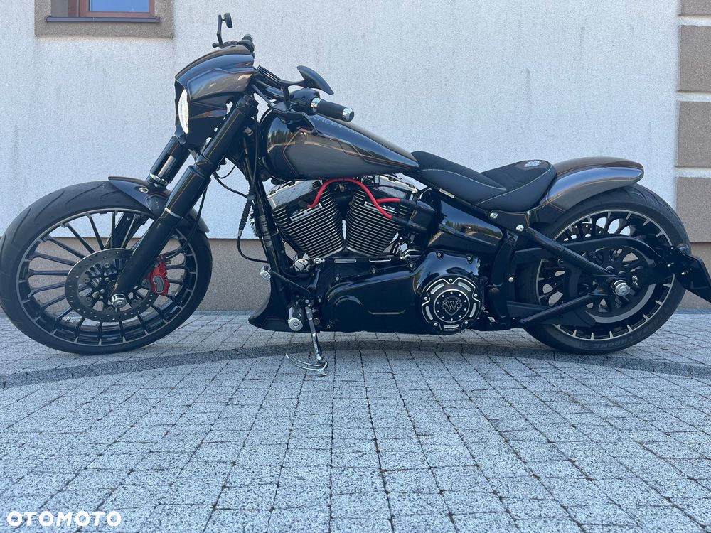 Harley-Davidson FXSB Breakout - 5