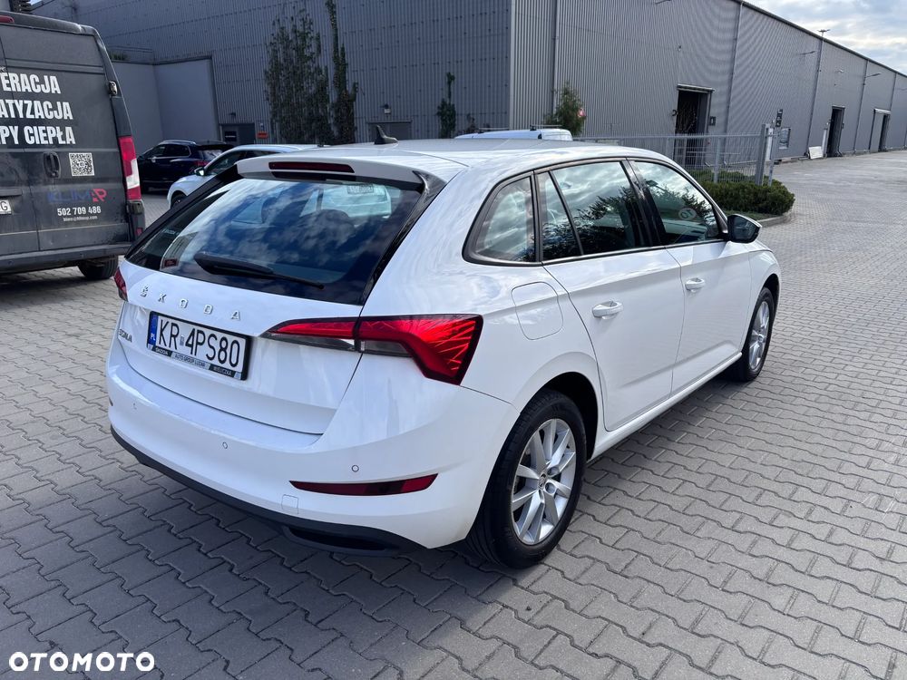 Skoda Scala 2020 photo 4