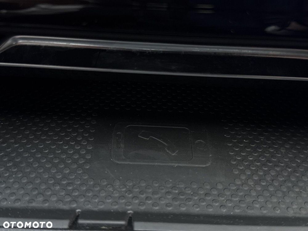 Volkswagen Arteon 2.0 TSI 4Motion R DSG - 27