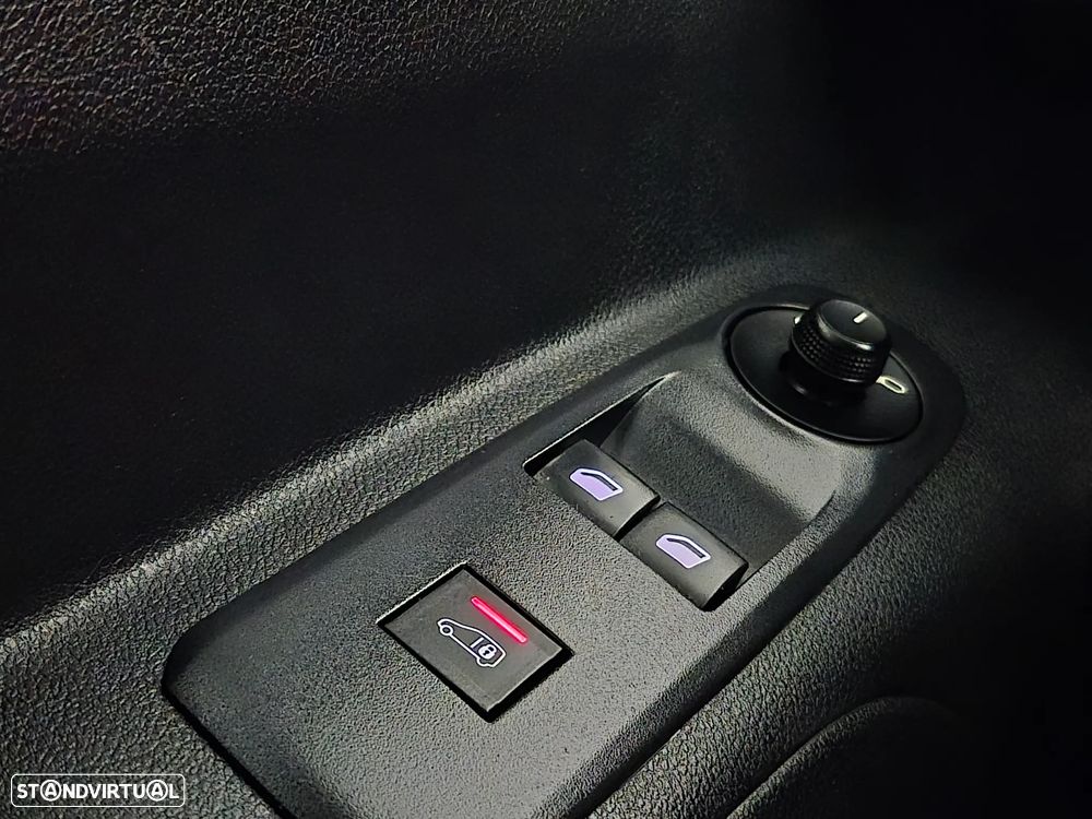 Opel Combo - 2021 - 120.000KM | GARANTIA | NACIONAL - 3 LUG - 19