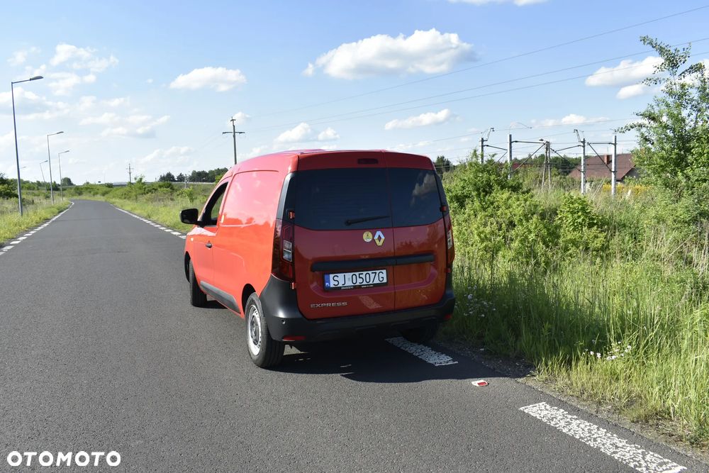 Renault EXPRESS - 35