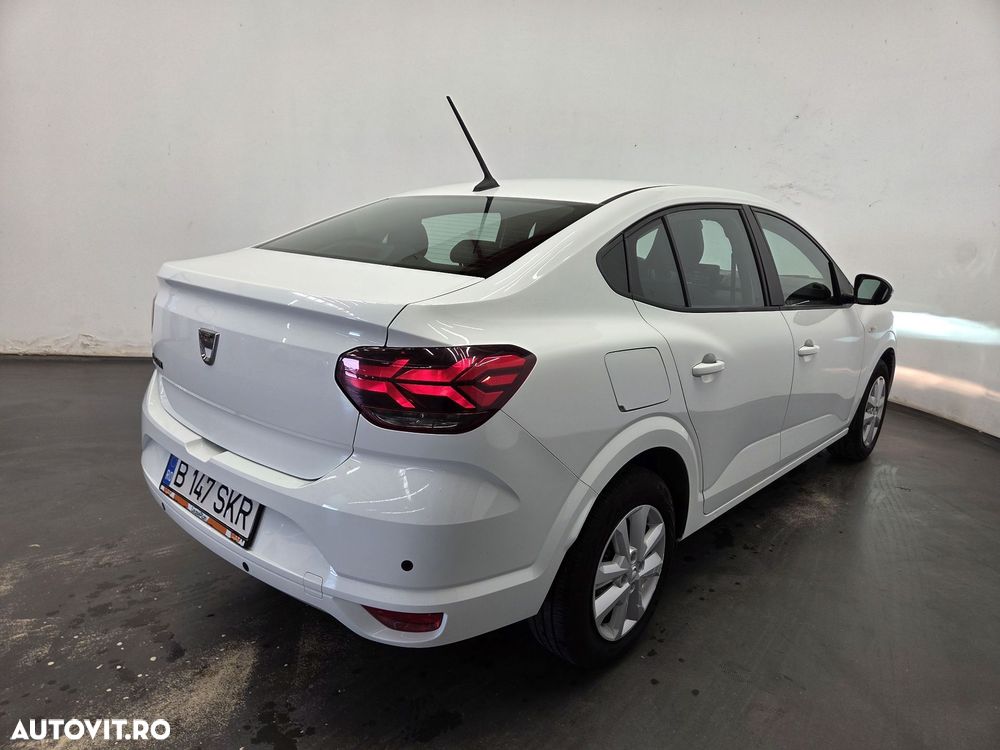 Dacia Logan - 3