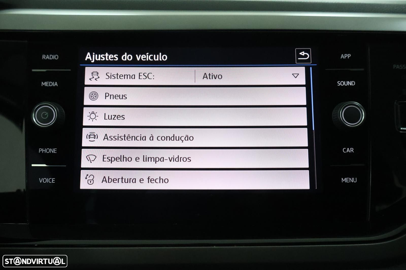 VW Polo 1.6 TDI Confortline - 24