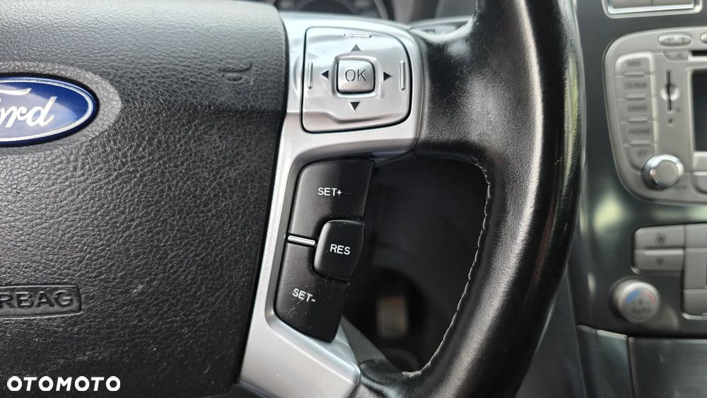 Ford Mondeo 2.0 FF Titanium - 16