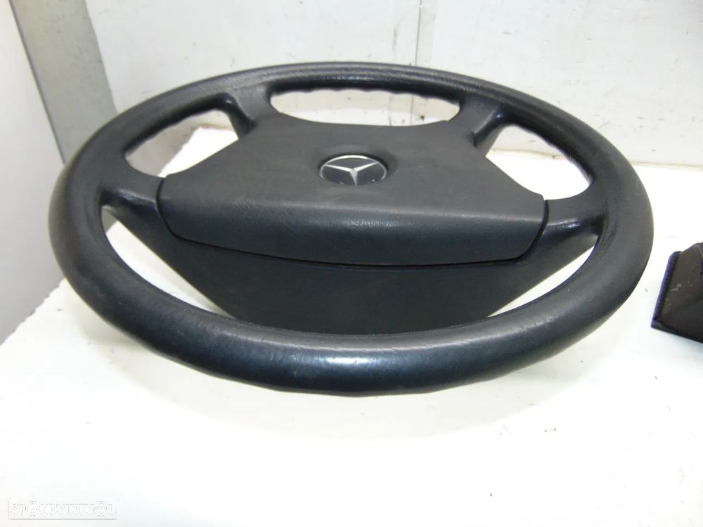 Mercedes W124 conta kilómetros/Volante - 9