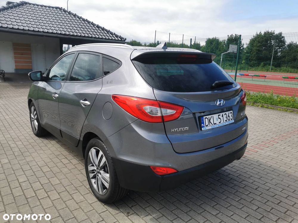 Hyundai Tucson 2.0 CRDI 4WD Automatik Premium - 4