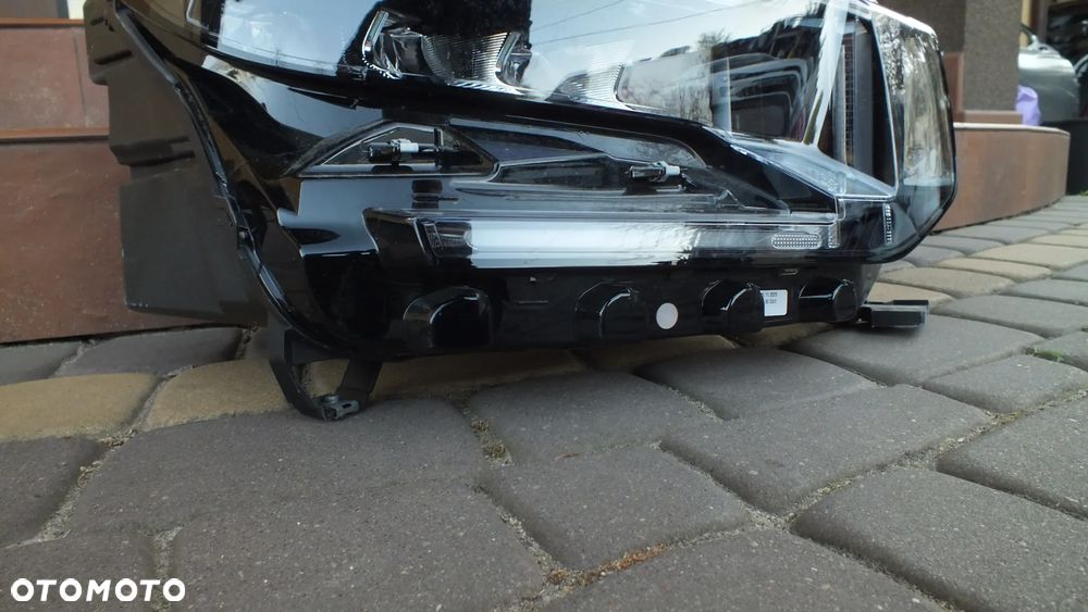 Lampa przednia prawa Citroen C3 Air Cross II - 3