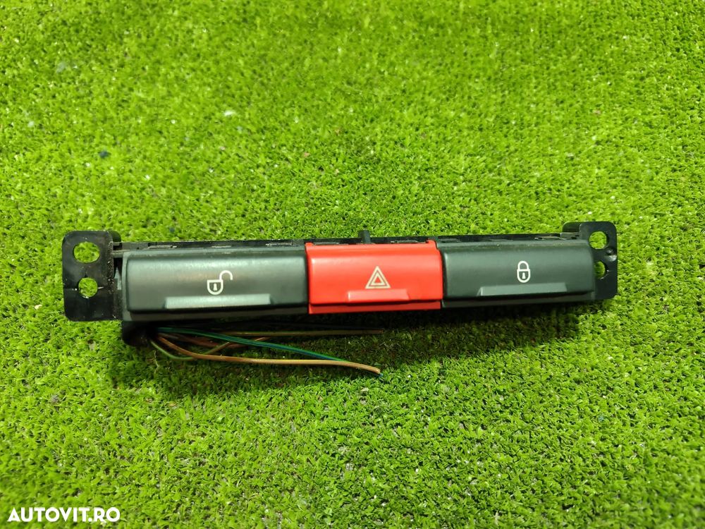 PANOU CONTROL AVARIE + BLOCARE USI LAND ROVER FREELANDER 5 USI 2 2.2 DIESEL 2008 COD OEM 6H52-13D734-AC / 2007-2011 - 1