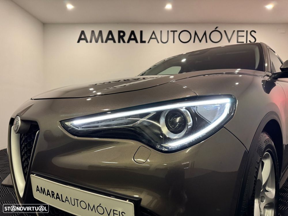 Alfa Romeo Stelvio 2.2 D Super AT8 - 16